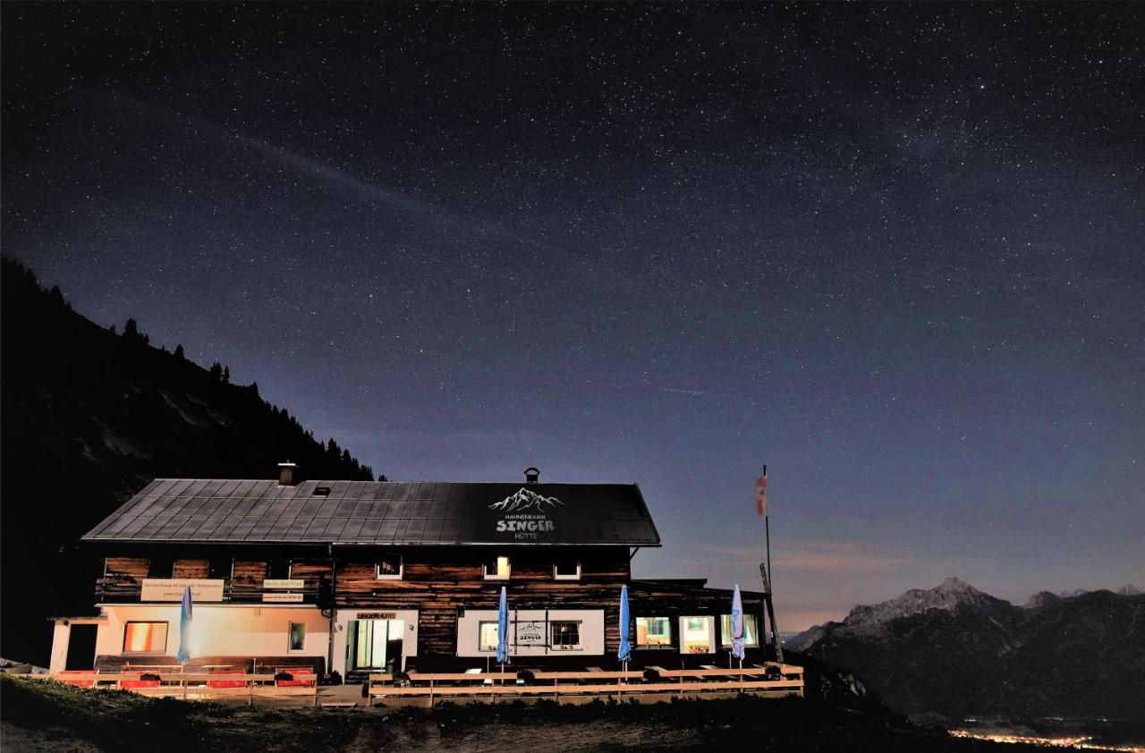 Berggasthof Singerhuette In Hoefen, Reutte Höfen Exterior foto